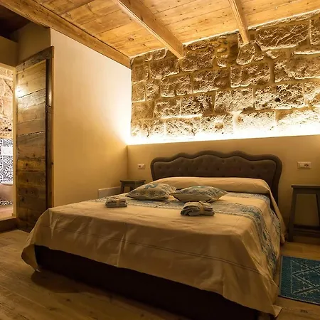 Grand Suite Gioberti Elegante Nel Cuore Di Alghero Exterior photo